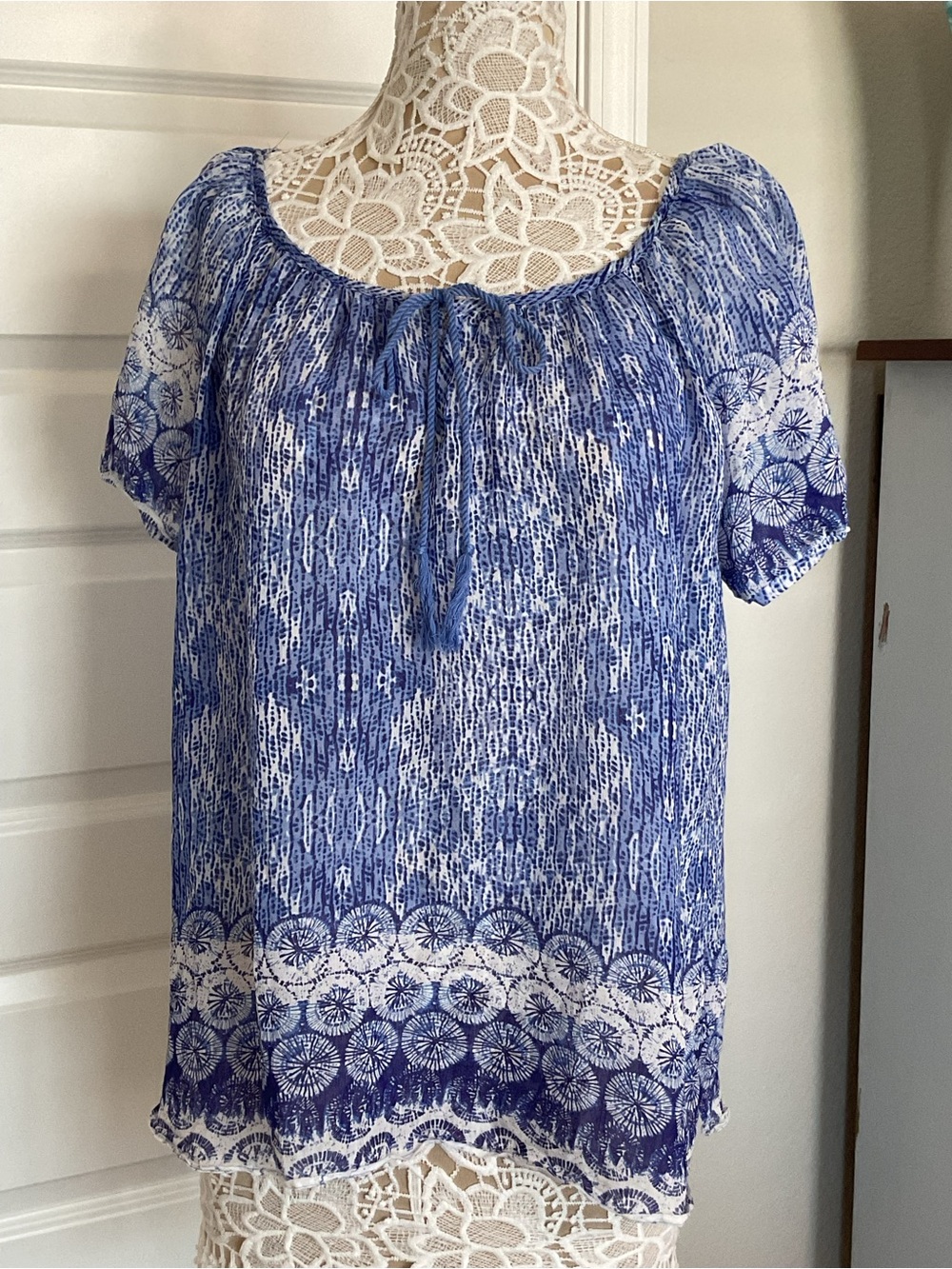 Blue White Boho Tie Neck Border Print Peasant Blouse Grand & Greene Size L